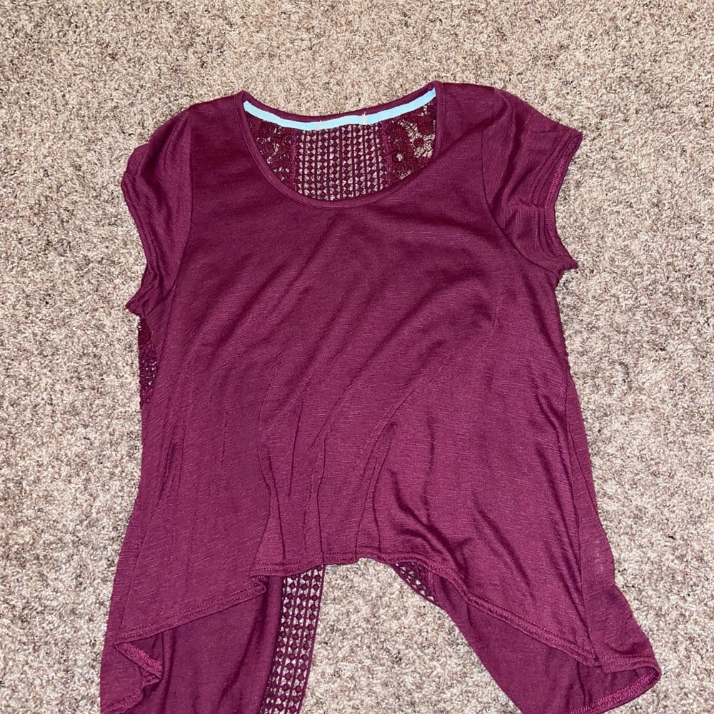Maroon top with back lace detail